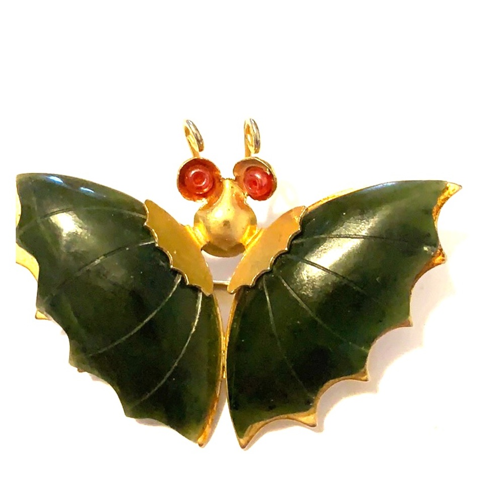 Vintage Jade brooch